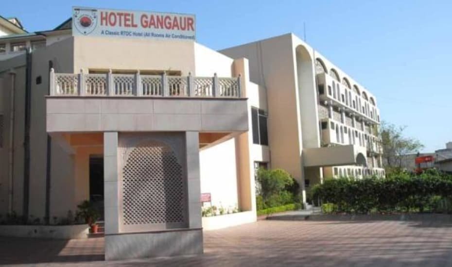 Hotel-Gangaur