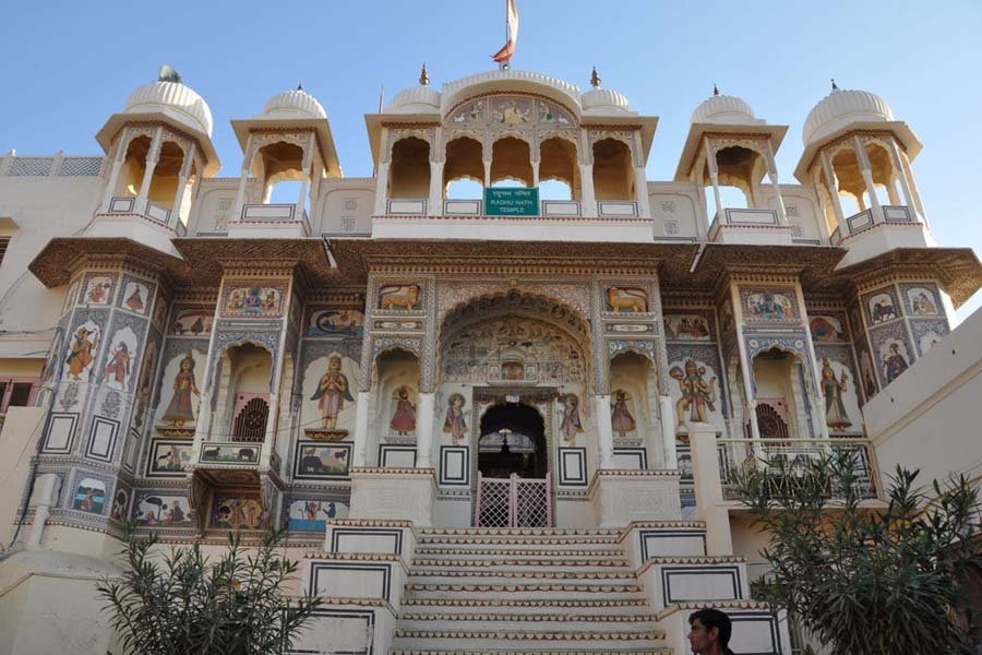 MANDAWA TOUR